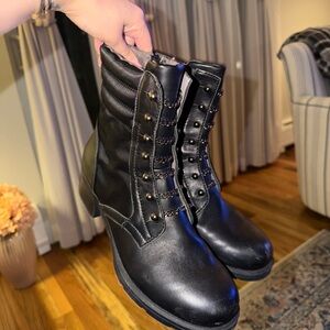 Adrienne Vittadini Black Lace-Up Combat Boots